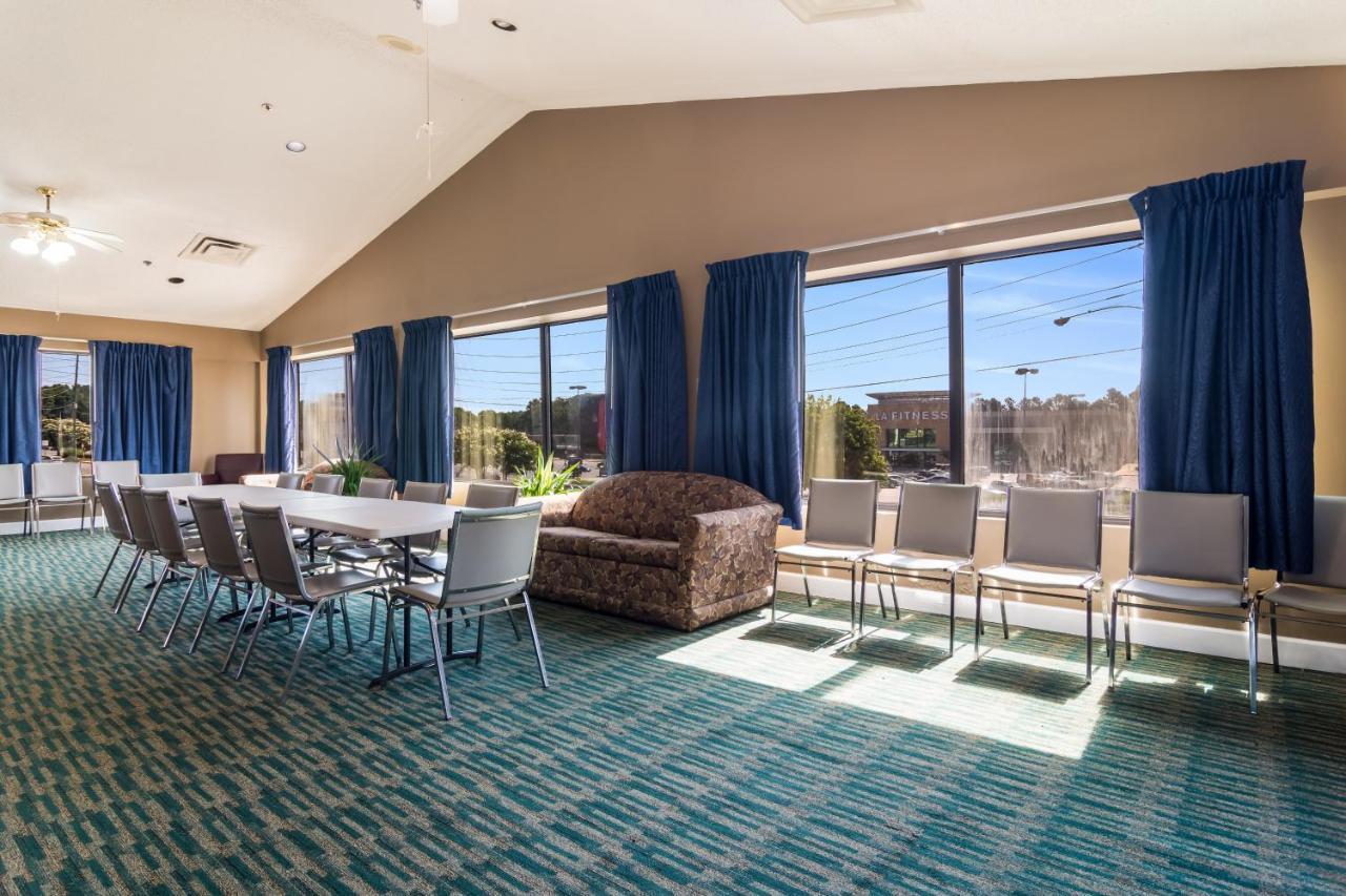 Red Roof Inn Atlanta - Kennesaw State University Bagian luar foto